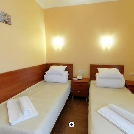 Forward Pool&sauna יאסינה