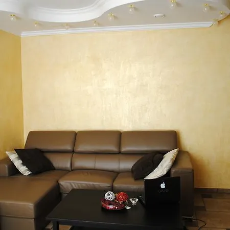 Forward Pool&sauna יאסינה