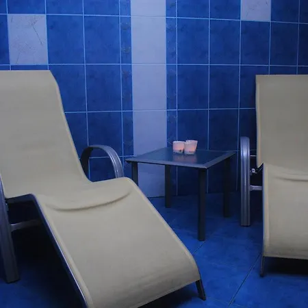 Forward Pool&sauna